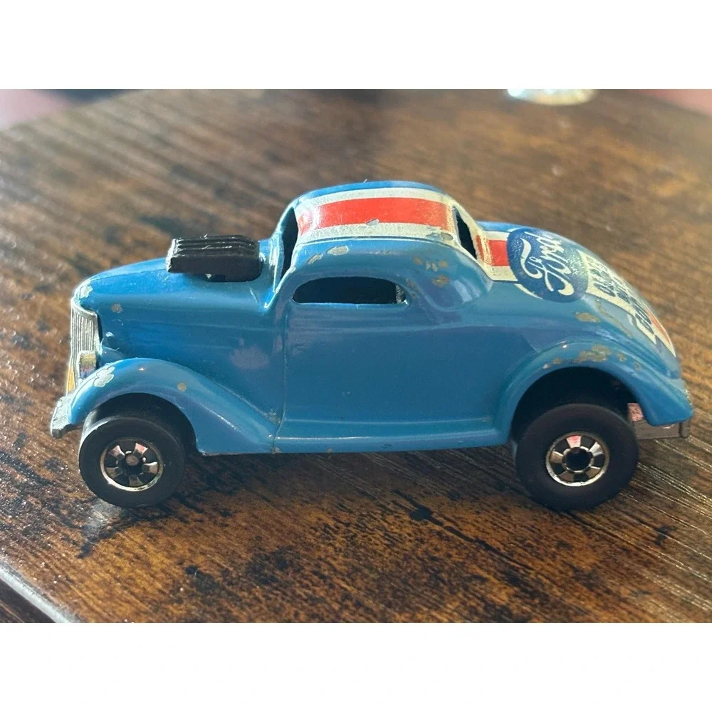Vintage 1975 Hot Wheels Neet Streeter: Blue Street Rod
